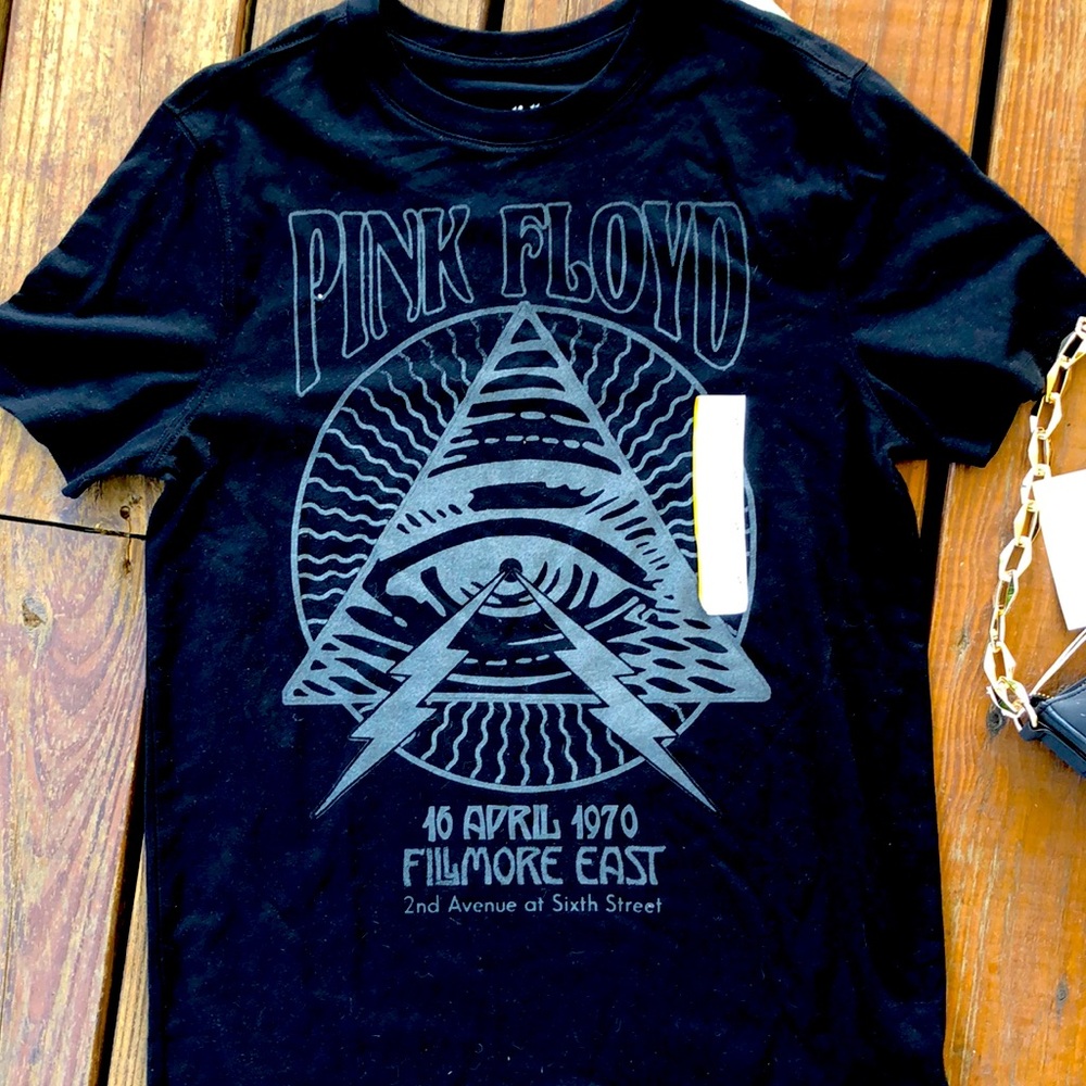 Pink Floyd Black Band Tee-Men’s Small- Women’s Medium